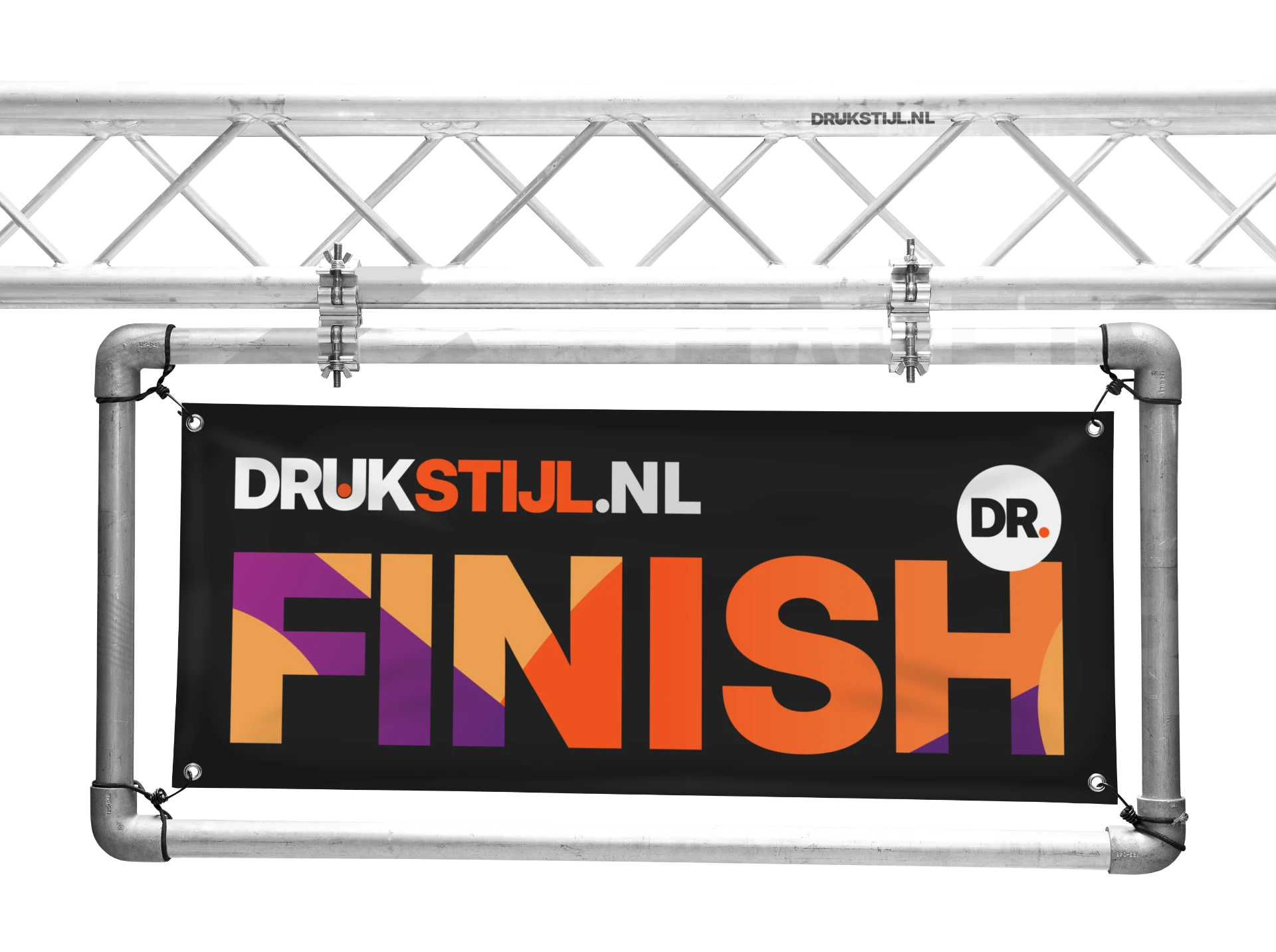 Spandoek met DRUKSTIJL-opdruk in een truss-frame